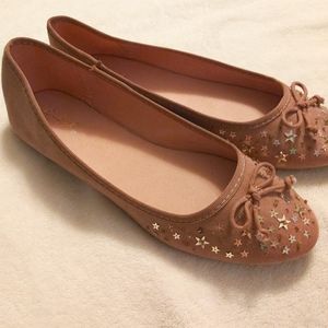BNIB Qupid Sequin Toed Flats